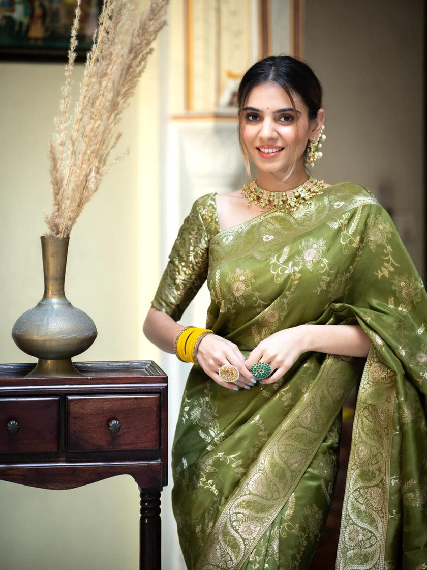 Hema Mahendi Banarasi Silk Saree WIth Fabulouse Blouse Piece