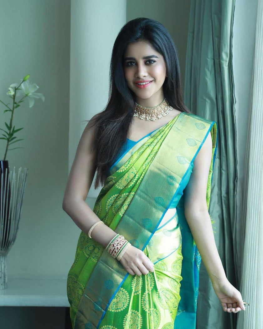 Valiba Beautiful Lite Green & Jacquard Work Silk Designer Sarees