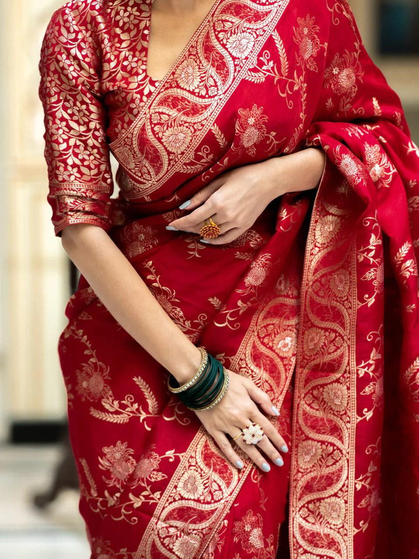 Hema Red Banarasi Silk Saree WIth Fabulouse Blouse Piece