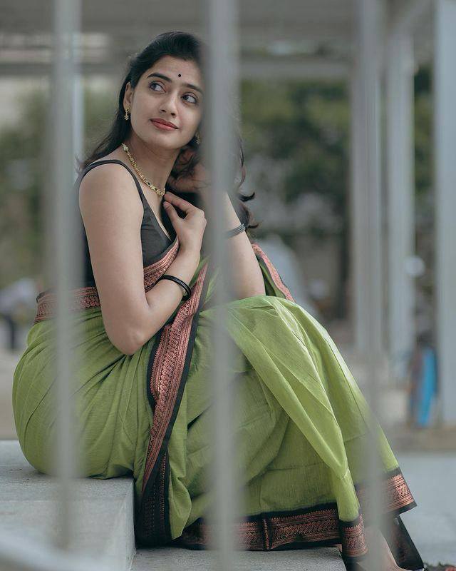 Imbrication Pista Soft Silk Saree