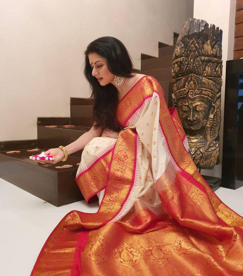 Ointmen White  Banarasi Silk Saree