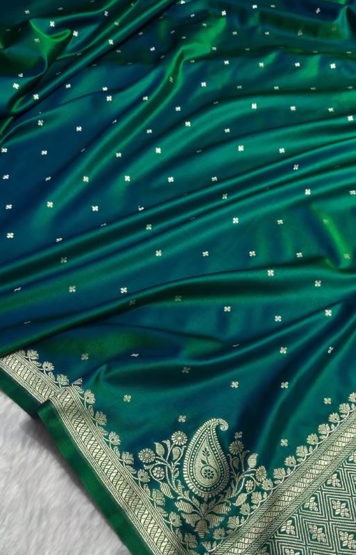 Emerald Green Soft Silk Saree with Silver Zari Butti & Designer Border | Elegant Festive Wear