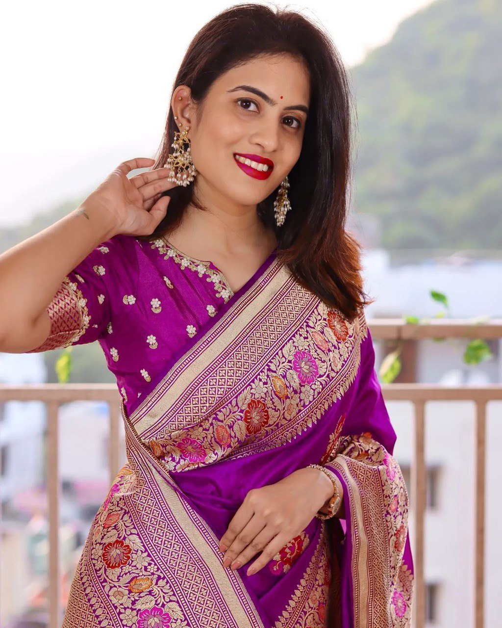 Kanchipuram Royal Purple Soft Silk Banarasi Lichi Silk Saree