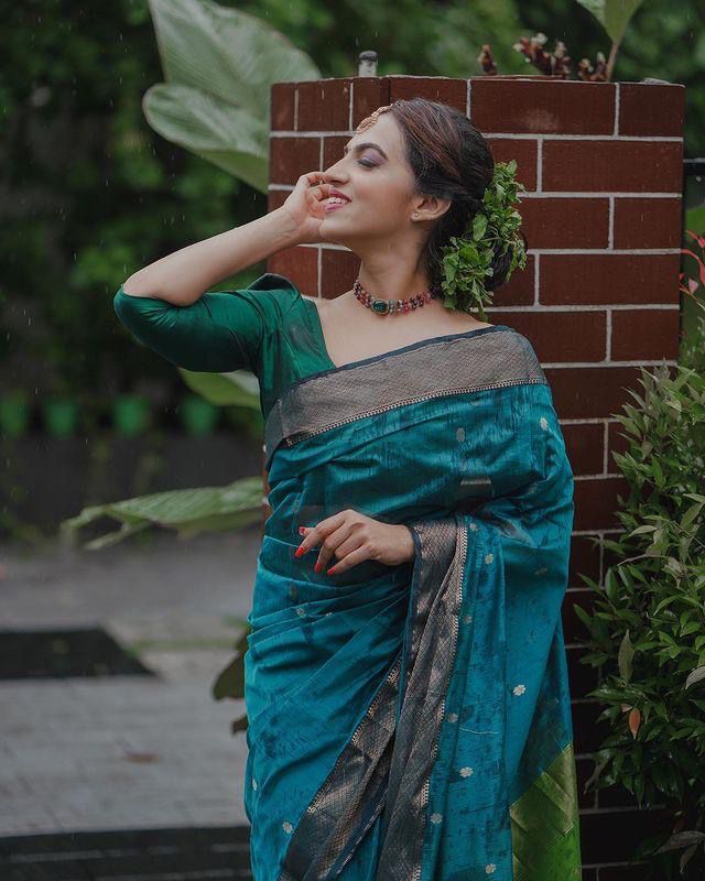 Serendipity Rama Soft Silk Saree