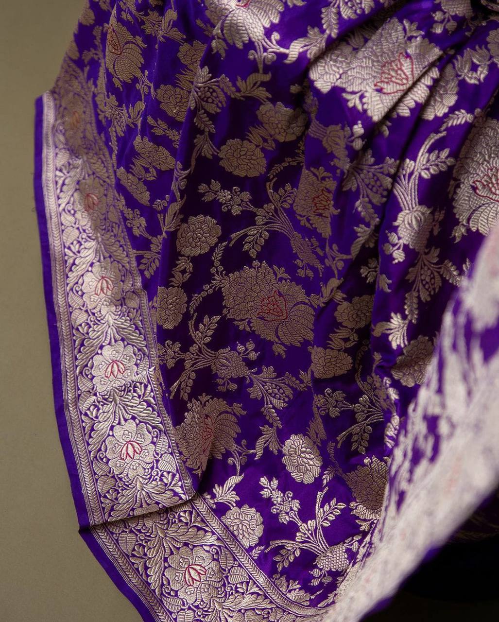 Royal Purple Banarasi Silk Saree with All-Over Floral Zari Jaal & Grand Border