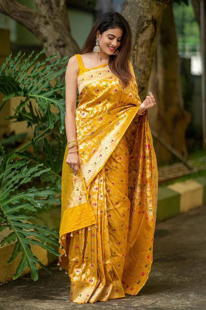 Elegant Mustard Yellow Banarasi Silk Saree with Traditional Meenakari Floral Weave & Rich Pallu
