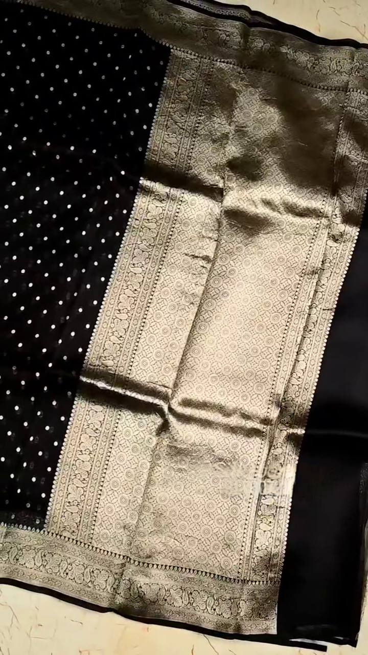 Classic Black Banarasi Silk Saree with Golden Butti & Grand Rich Zari Pallu | Premium Wedding & Festive Wear