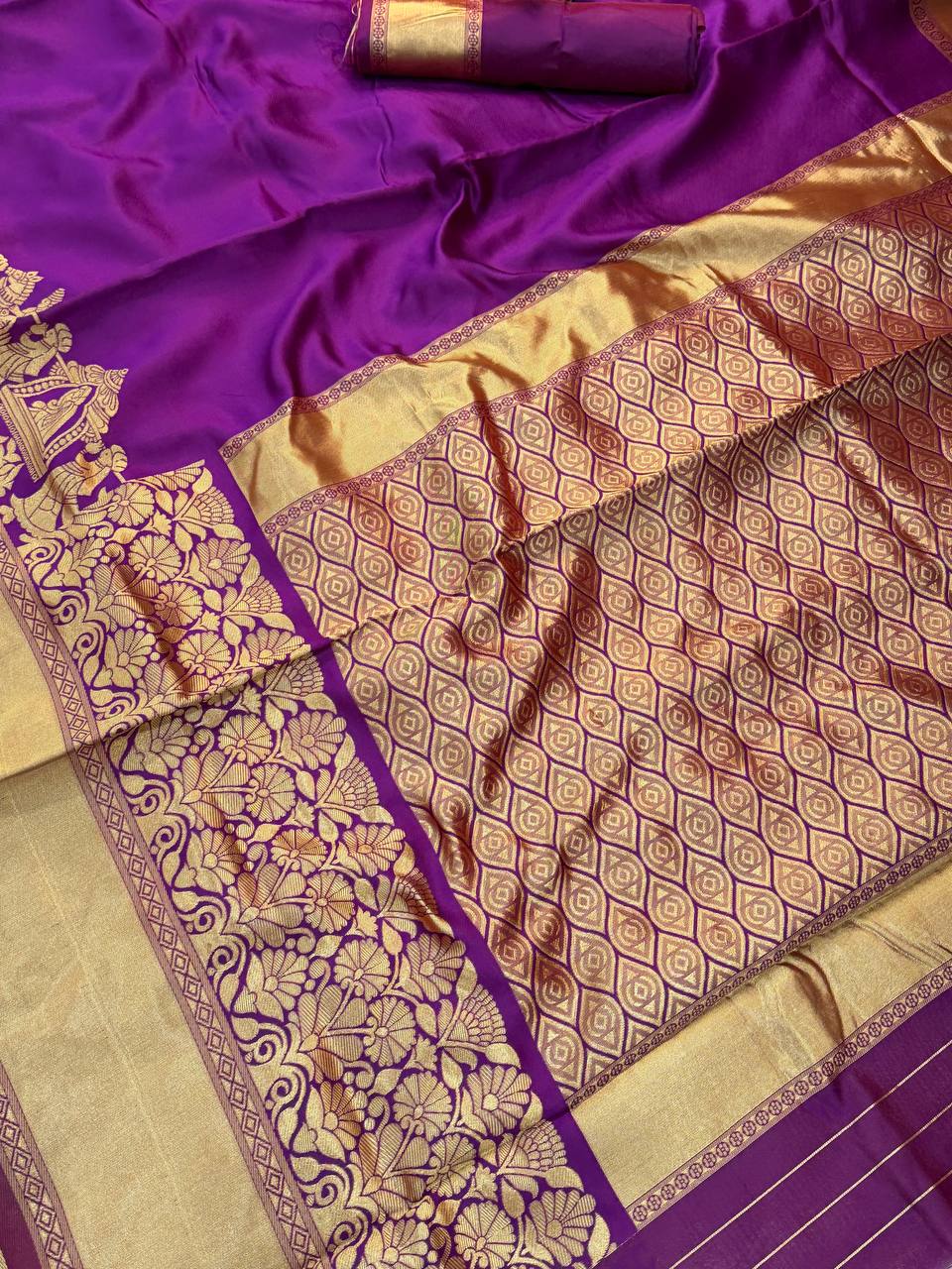 Royal Violet Kanjivaram Style Silk Saree with Grand Golden Zari Border & Rich Designer Pallu | Premium Wedding Wear