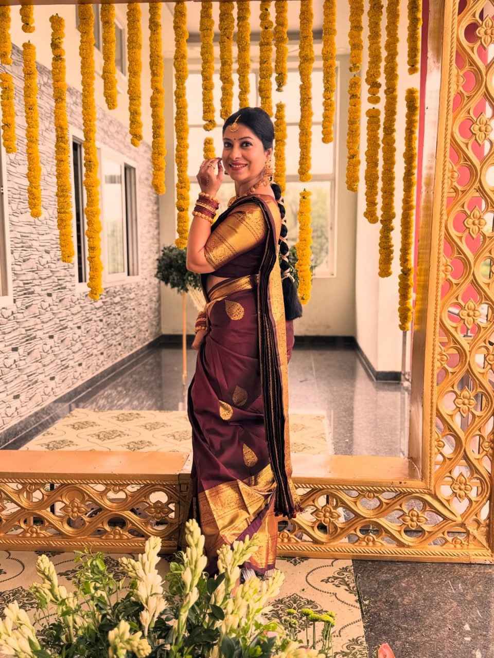 Premium Wine Purple Soft Silk Saree with Rich Golden Zari Border & Traditional Pallu