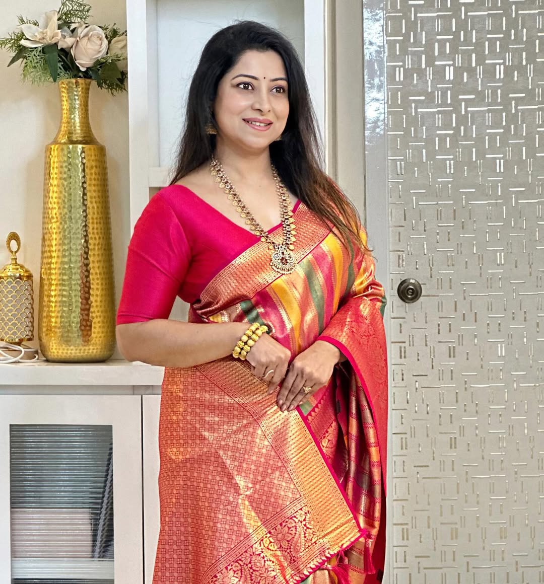 Premium Multicolor Kanjivaram Silk Saree with Pink Contrast Border & Rich Zari Weaving