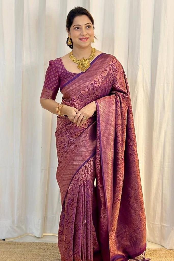 Luxury Mauve Pink Kanjivaram Silk Saree with Antique Rose Gold Paisley Weaving
