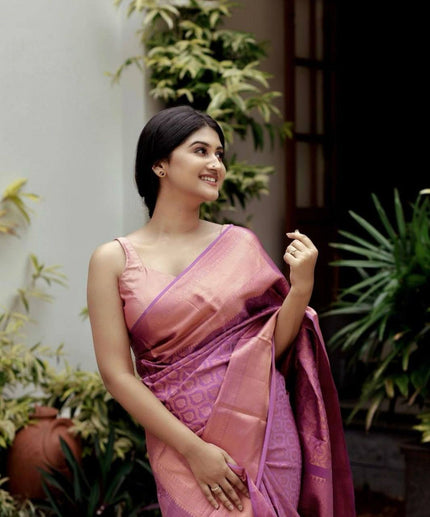 Elegant Blush Pink Banarasi Silk Saree with Lavender Purple Contrast Pallu & Rich Zari Weaving