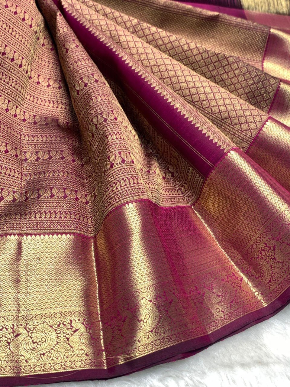 Elegant Wine & Gold Zari Woven Silk Saree