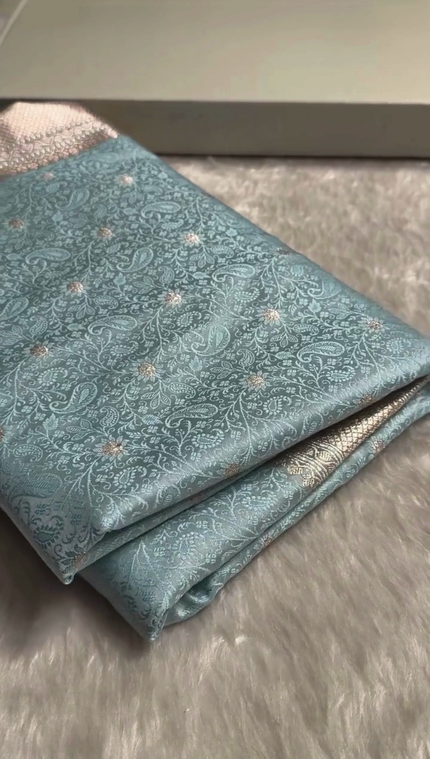 Elegant Sky Blue Banarasi Silk Saree with Intricate Zari Weaving
