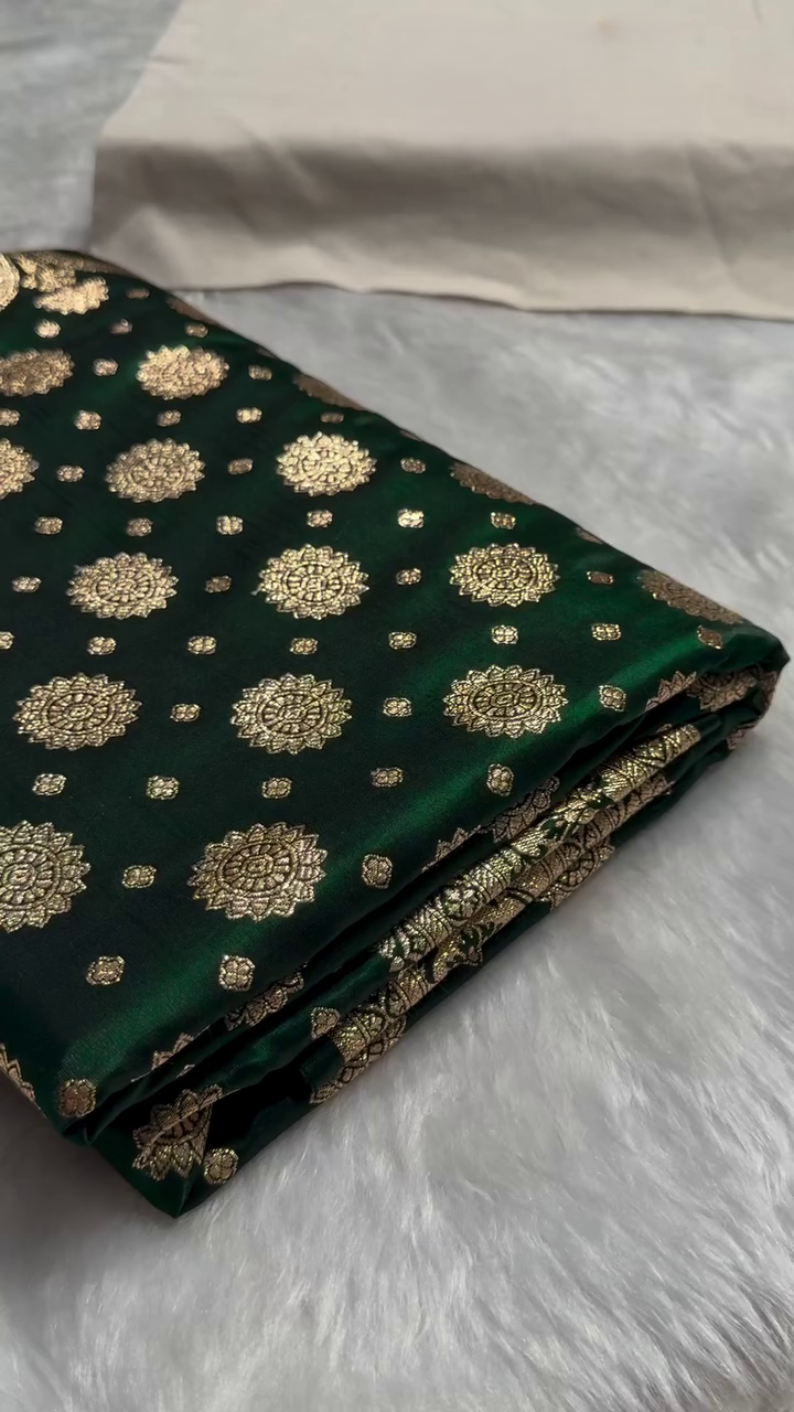 Forest Green Banarasi Silk Saree with Gold Zari Medallion Motifs & Traditional Woven Border