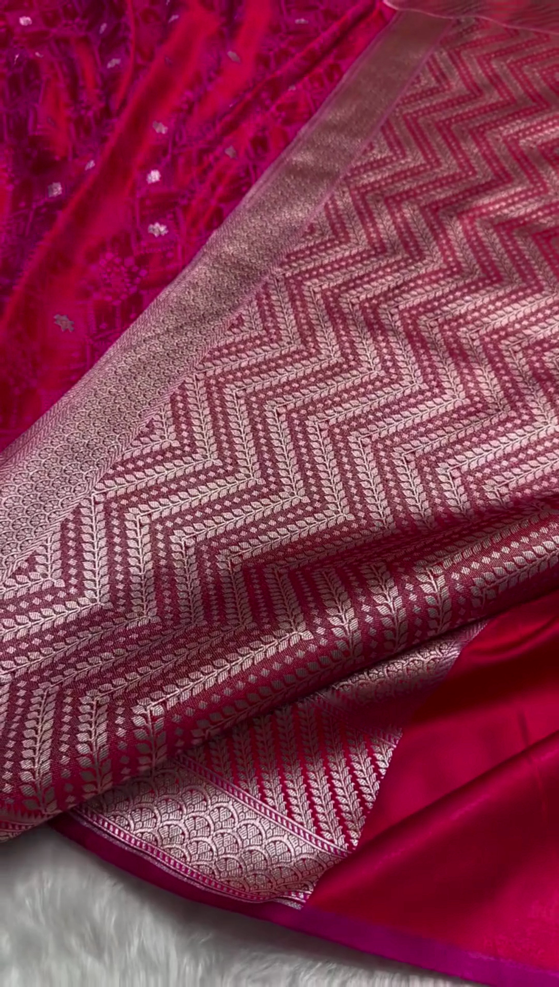 Magenta Banarasi Silk Saree with Silver Zari Geometric Weaving & Traditional Border