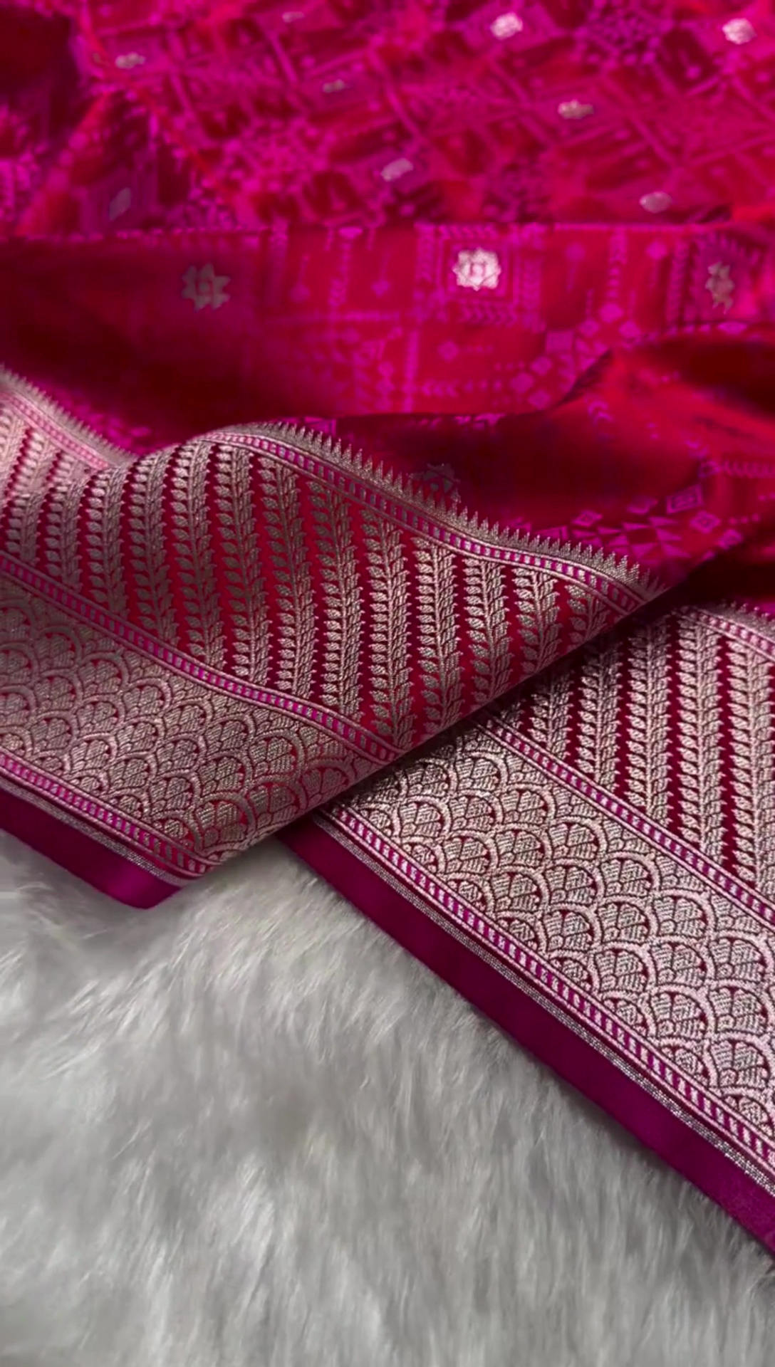 Magenta Banarasi Silk Saree with Silver Zari Geometric Weaving & Traditional Border